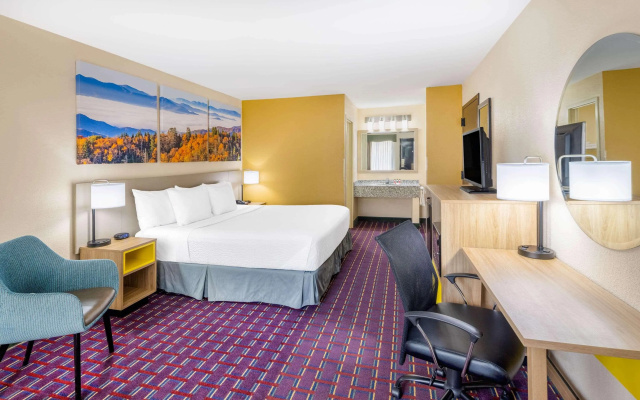 photo 4 of Days Inn by Wyndham Murphy