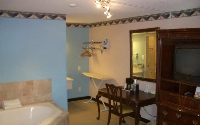 photo 3 of Regency Inn of Naperville