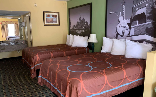 photo 4 of Super 8 by Wyndham Nashville Near Downtown / I-40