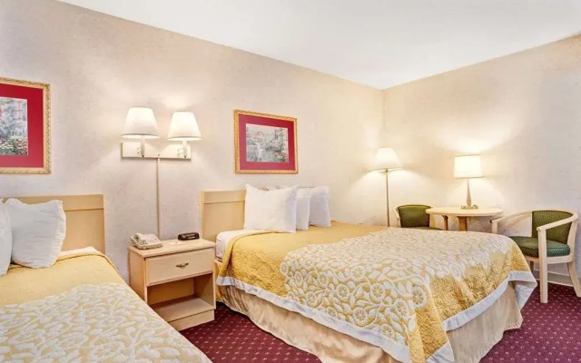 photo 5 of Days Inn Nashville At Opryland/Music Valley Dr