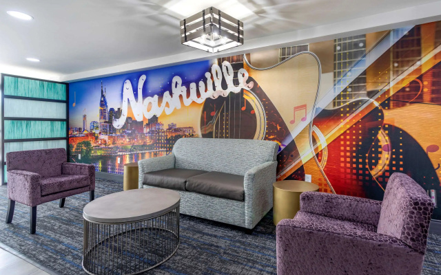 photo 2 of Comfort Inn Nashville - Opryland Area