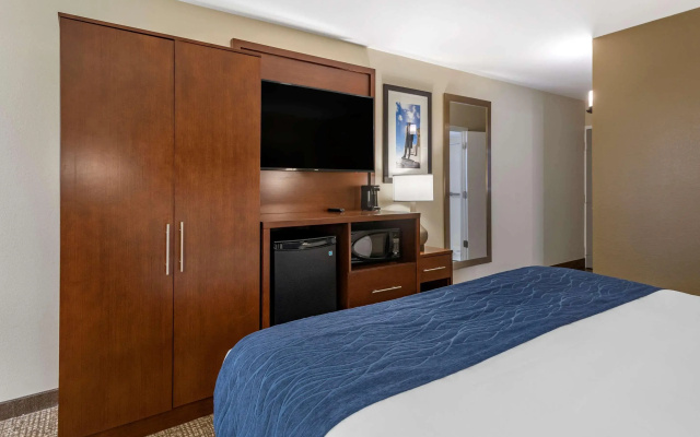 photo 4 of Comfort Inn Nashville - Opryland Area