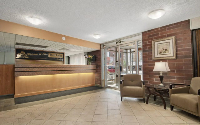 photo 2 of Days Inn Newport Or
