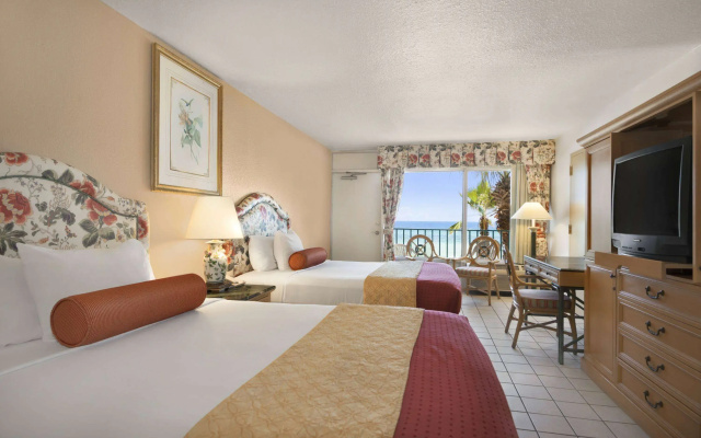 photo 3 of Days Inn by Wyndham Panama City Beach/Beachfront Resort