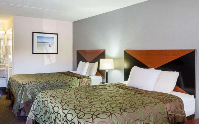 photo 3 of Rodeway Inn Panama City
