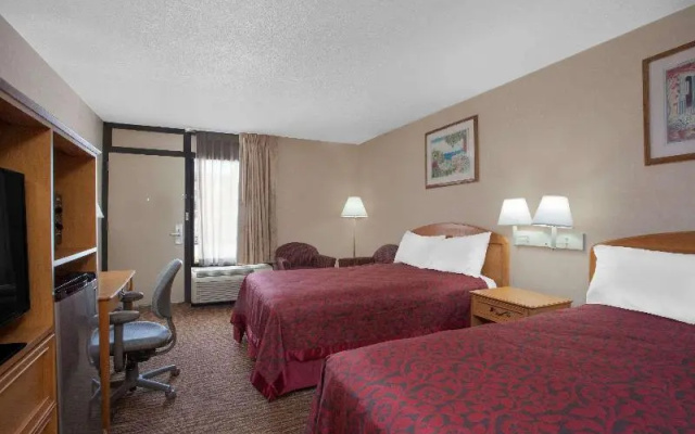 photo 5 of Days Inn Perryville