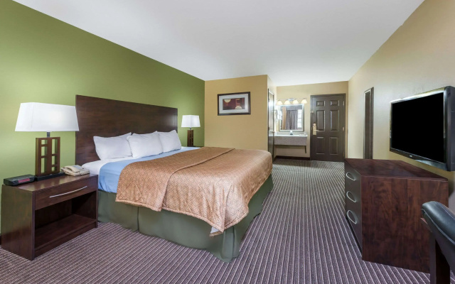 photo 4 of Days Inn by Wyndham Perryville