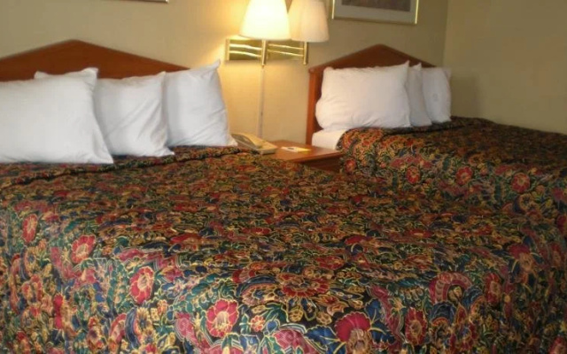 photo 5 of Days Inn Phoenix West