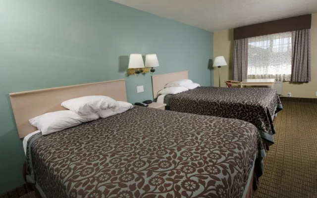 photo 3 of Days Inn Portland Central