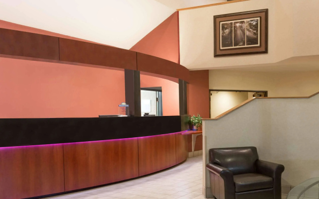 photo 2 of SureStay Plus Hotel by Best Western Portland East