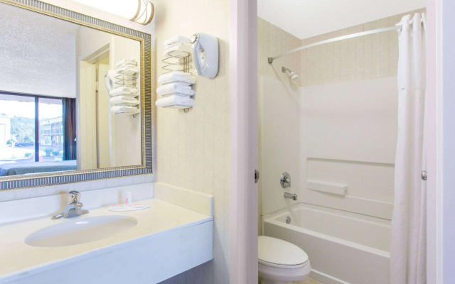 photo 5 of Days Inn by Wyndham Princeton