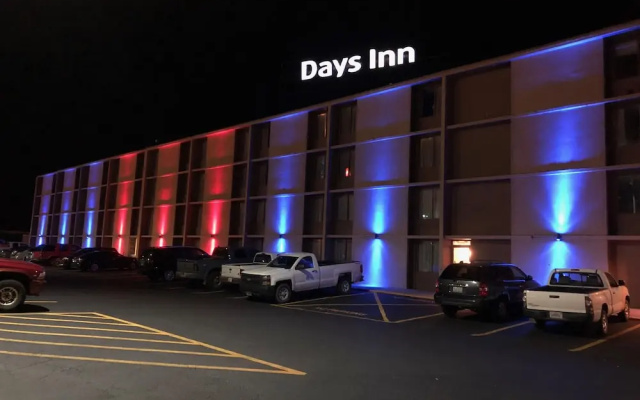 photo 2 of Days Inn Princeton