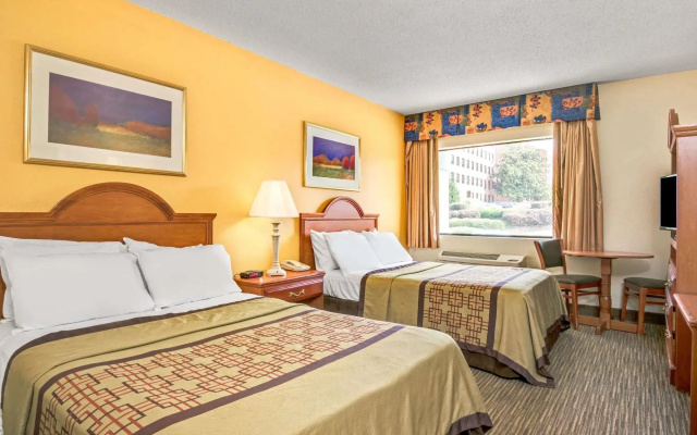 photo 5 of The Longleaf Hotel