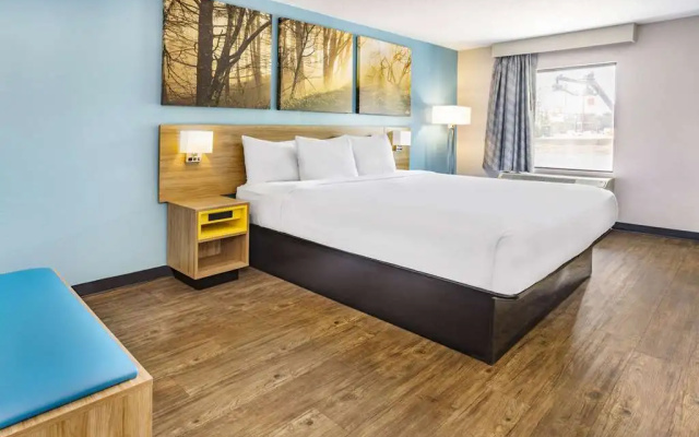 photo 5 of Days Inn Raleigh Glenwood-Crabtree