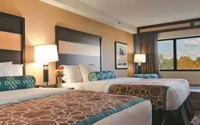 photo 2 of Days Inn Richmond/Chesterfield Towne Center Mall