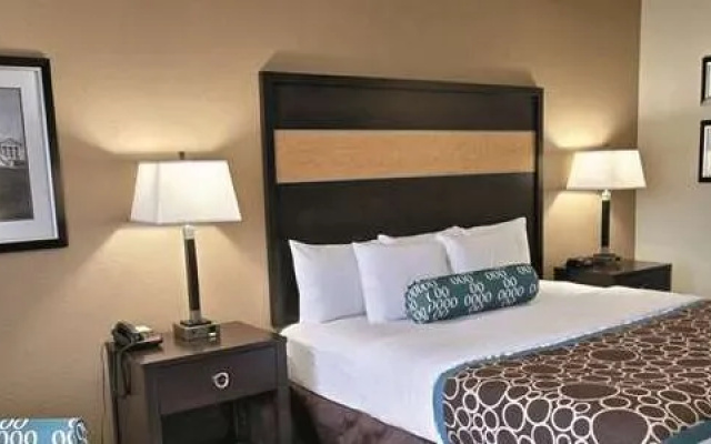 photo 4 of Days Inn Richmond/Chesterfield Towne Center Mall