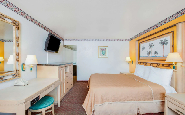 photo 4 of Days Inn Ridgefield