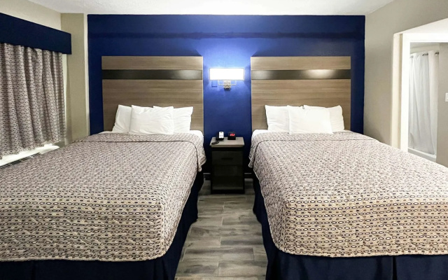 photo 5 of Blue Wave Inn