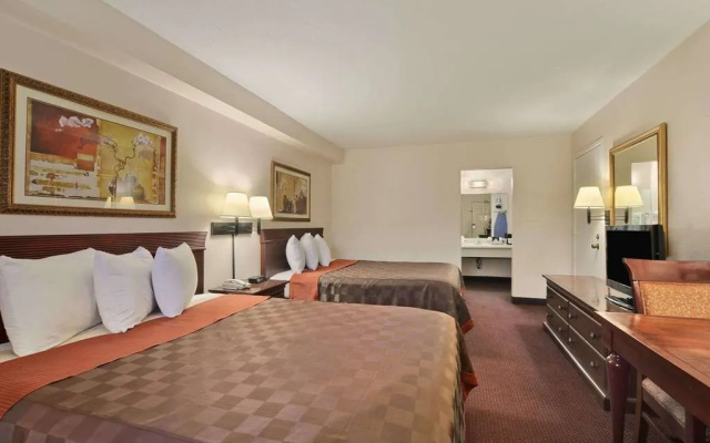 photo 2 of Days Inn San Antonio/Near Lackland Afb