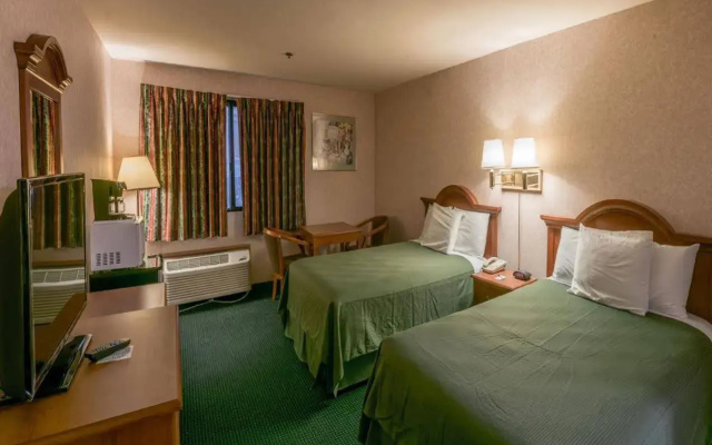 photo 3 of San Bernandino Inn & Suites