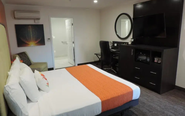 photo 5 of Pavilion Inn