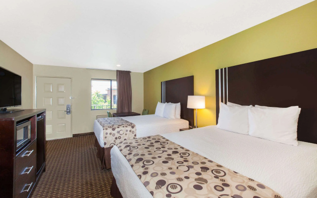 photo 4 of Days Inn by Wyndham San Jose Airport
