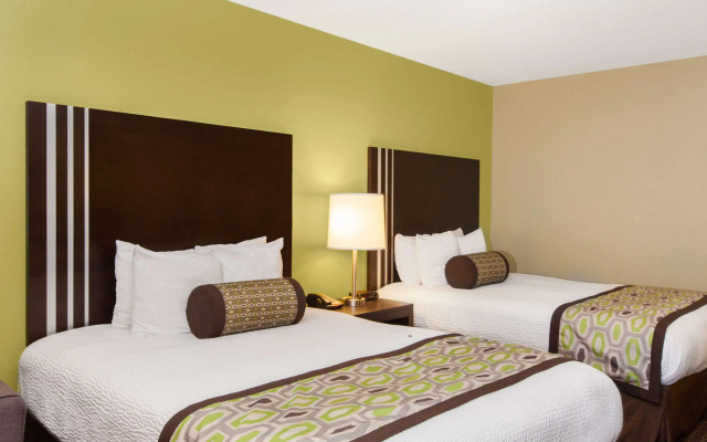 photo 5 of Days Inn by Wyndham San Jose Airport