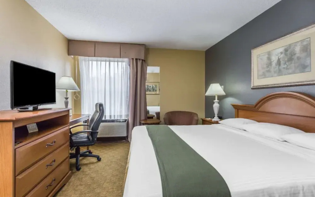 photo 3 of Days Inn Selma