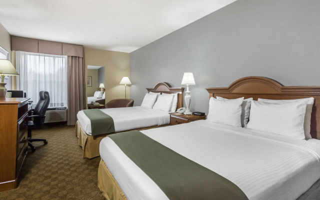 photo 3 of Days Inn by Wyndham Selma