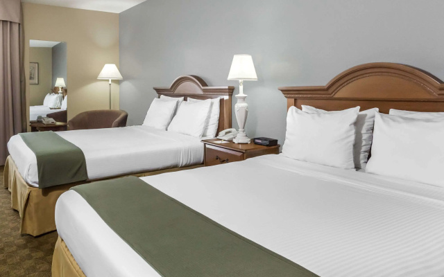 photo 4 of Days Inn by Wyndham Selma