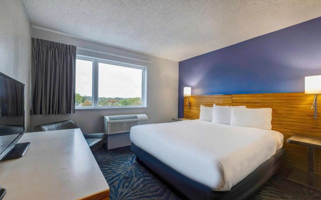 photo 3 of Motel 6 Arlington, Tx – Entertainment District