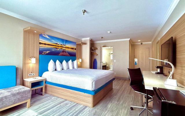photo 5 of Days Inn by Wyndham Los Angeles LAX/South Bay/Beach City LA