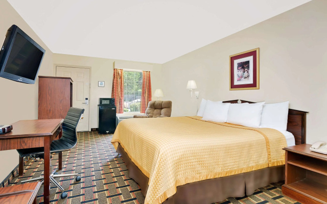 photo 3 of Days Inn by Wyndham Spartanburg