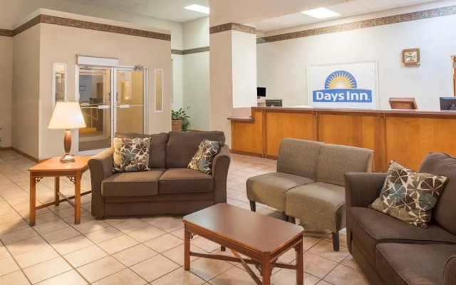 photo 2 of Days Inn St. Louis North