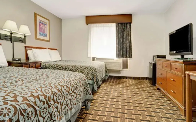 photo 2 of Days Inn St. Paul-Minneapolis-Midway