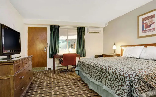 photo 3 of Days Inn St. Paul-Minneapolis-Midway
