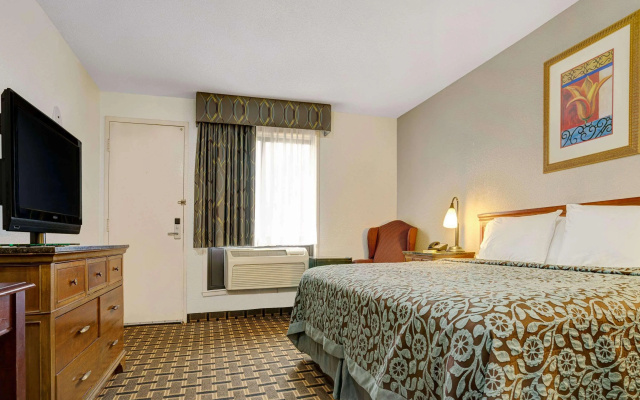 photo 2 of Quality Inn St. Paul-Minneapolis-Midway
