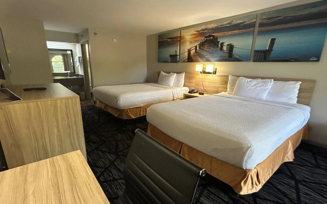 photo 3 of Days Inn & Suites by Wyndham Stockbridge South Atlanta