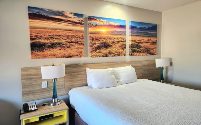 photo 5 of Days Inn & Suites by Wyndham Katy