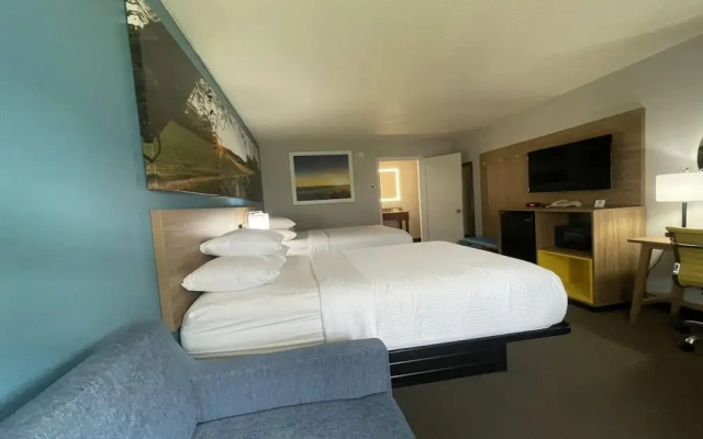 photo 4 of Days Inn & Suites York