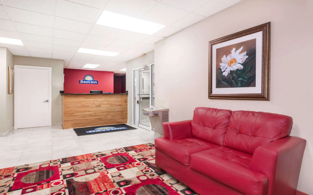 photo 2 of Days Inn by Wyndham Trenton