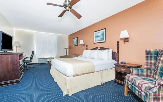 photo 2 of Days Inn Troy