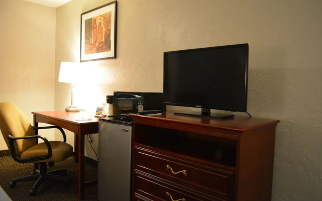 photo 5 of Days Inn West Des Moines