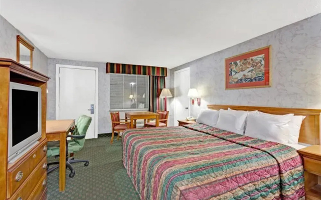 photo 5 of Days Inn Williamsburg Colonial Area