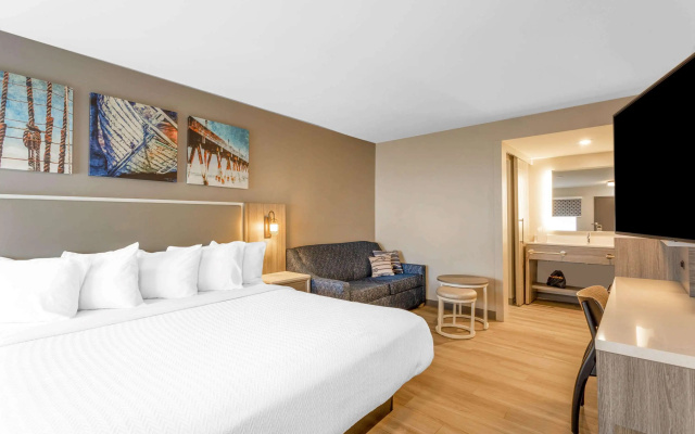 photo 3 of Days Inn by Wyndham Wilmington / University