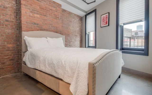 photo 5 of Deedee's Apartments - Lofts at Grove