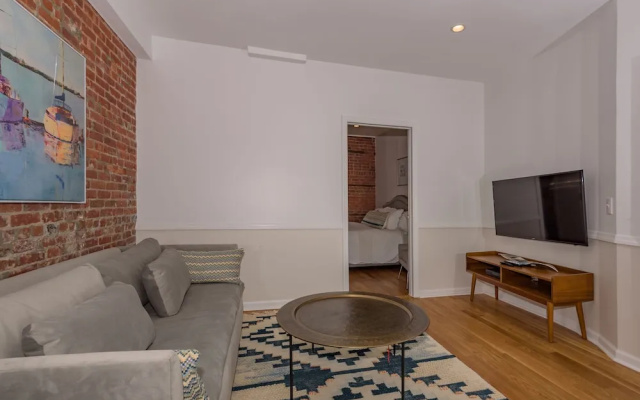photo 4 of Deedee's Downtown Flats