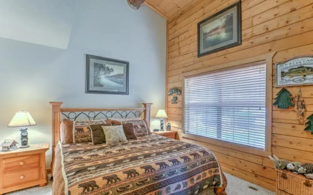 photo 3 of Deer Creek Cabin by RedAwning