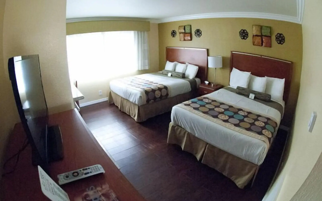 photo 4 of Deer Haven Inn
