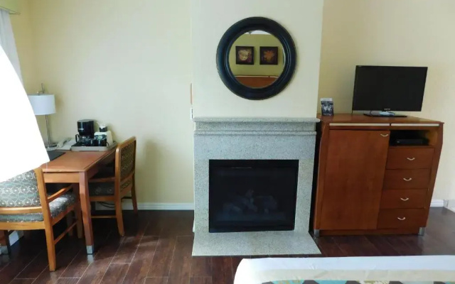 photo 5 of Deer Haven Inn
